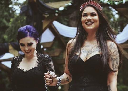 goth-lesbian-exploring-identity-style-and-community-gothtrends