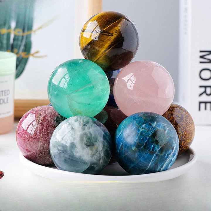 5cm natural crystal ball ornament raw stone desktop crafts on the table
