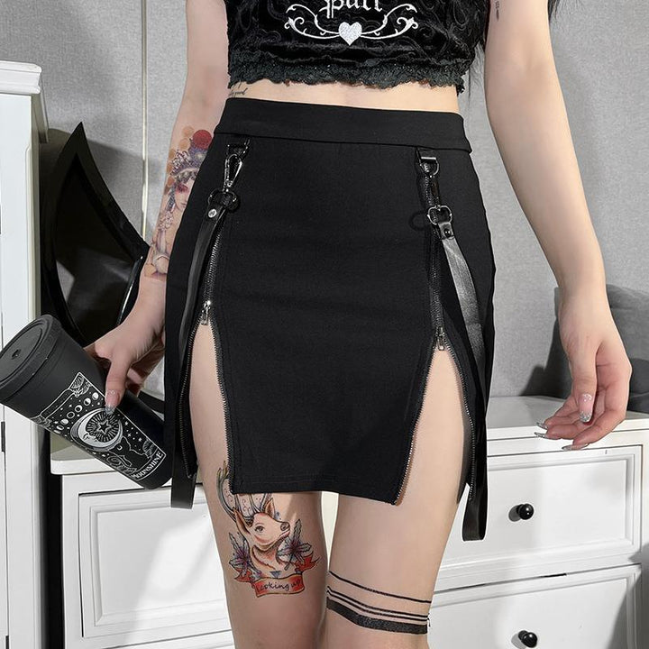 a woman wear a black gothic steampunk half body dress