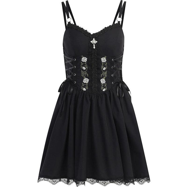 a black sleeveless vampire gothic wedding dress