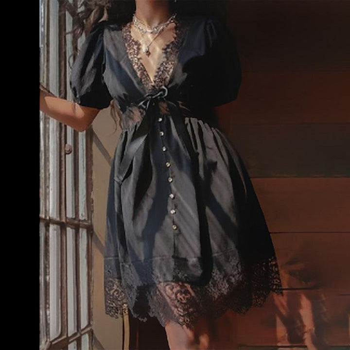 a woman wear an elegant slim pleated black lace gothic long dress 06