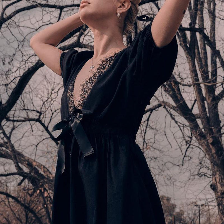 a woman wear an elegant slim pleated black lace gothic long dress 09
