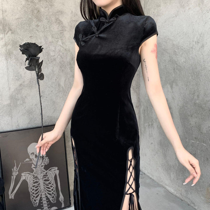 a woman wear a plus size black gothic vintage cheongsam long dress