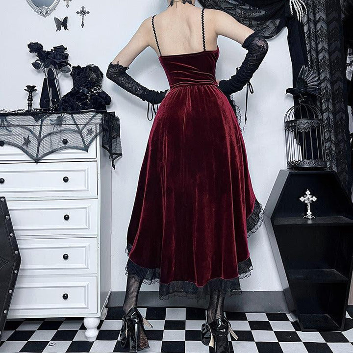 a woman wear a sleeveless red gothic lolita dress
